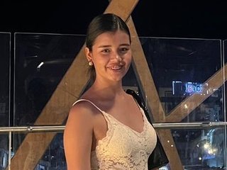 heyits_mia profile